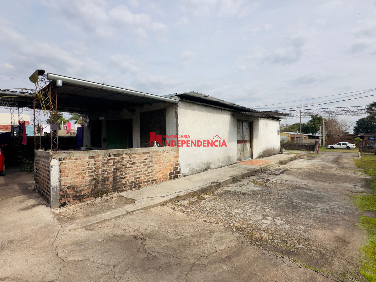 Casa ID.87 - Casa de dos dormitorios con 1000 m2 de terreno 