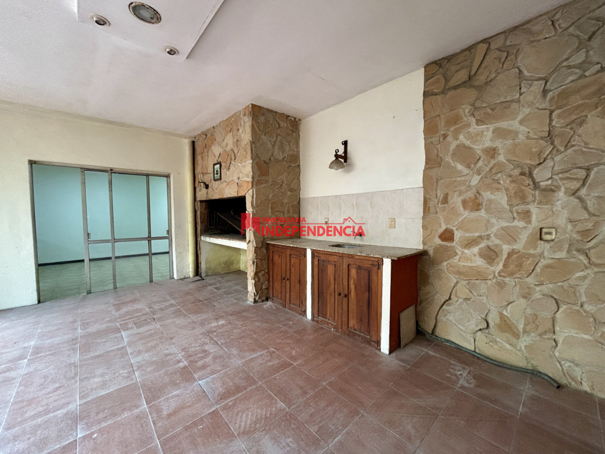 Casa ID.321 - Casa Centrica en Venta