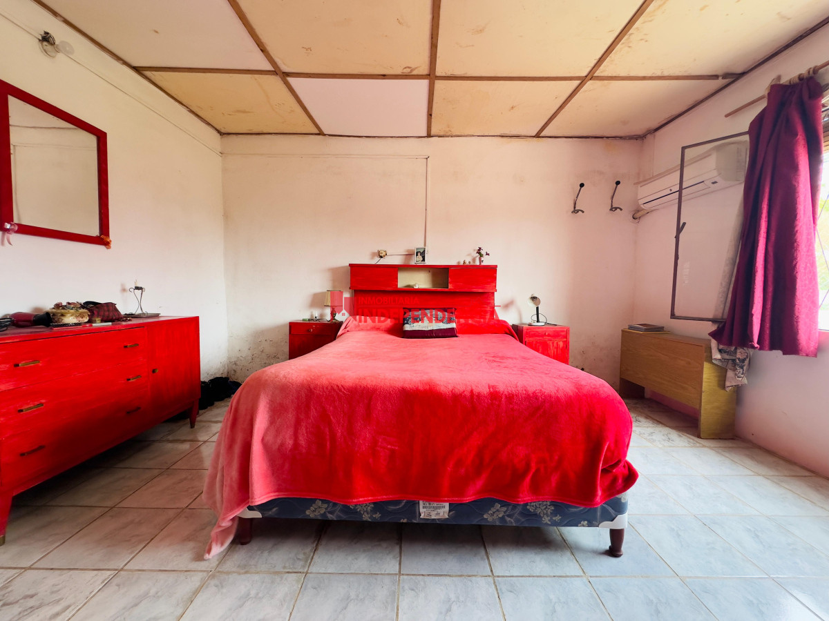 Casa ID.87 - Casa de dos dormitorios con 1000 m2 de terreno 