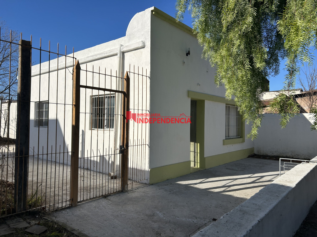 Casa ID.326 - Casa en Venta Lista para Habitar y Galpon con Infinitas Posibilidades 