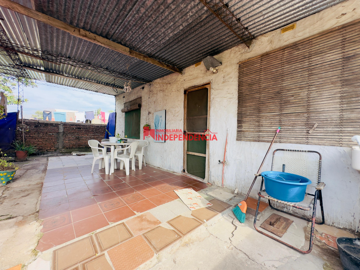 Casa ID.87 - Casa de dos dormitorios con 1000 m2 de terreno 