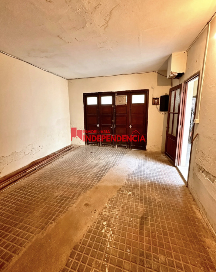 Casa ID.317 - Casa chalet mas estudio profesional en el centro de Paysandu en alquiler