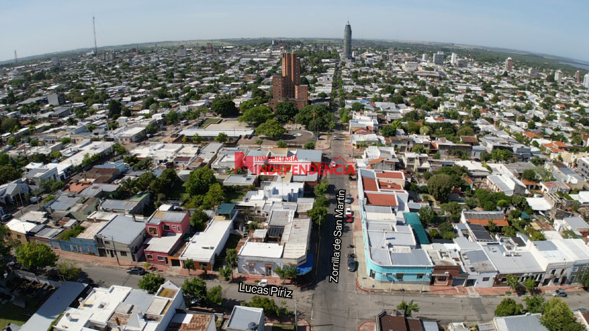 Casa ID.267 - En Venta casa con comercio de 251m2