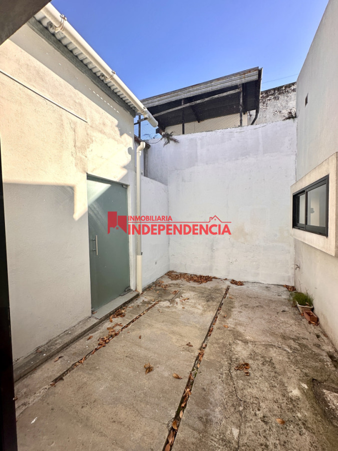 Casa ID.317 - Casa chalet mas estudio profesional en el centro de Paysandu en alquiler