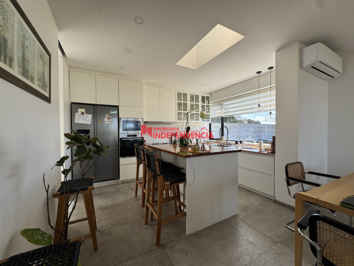Casa ID.336 - Casa moderna en venta