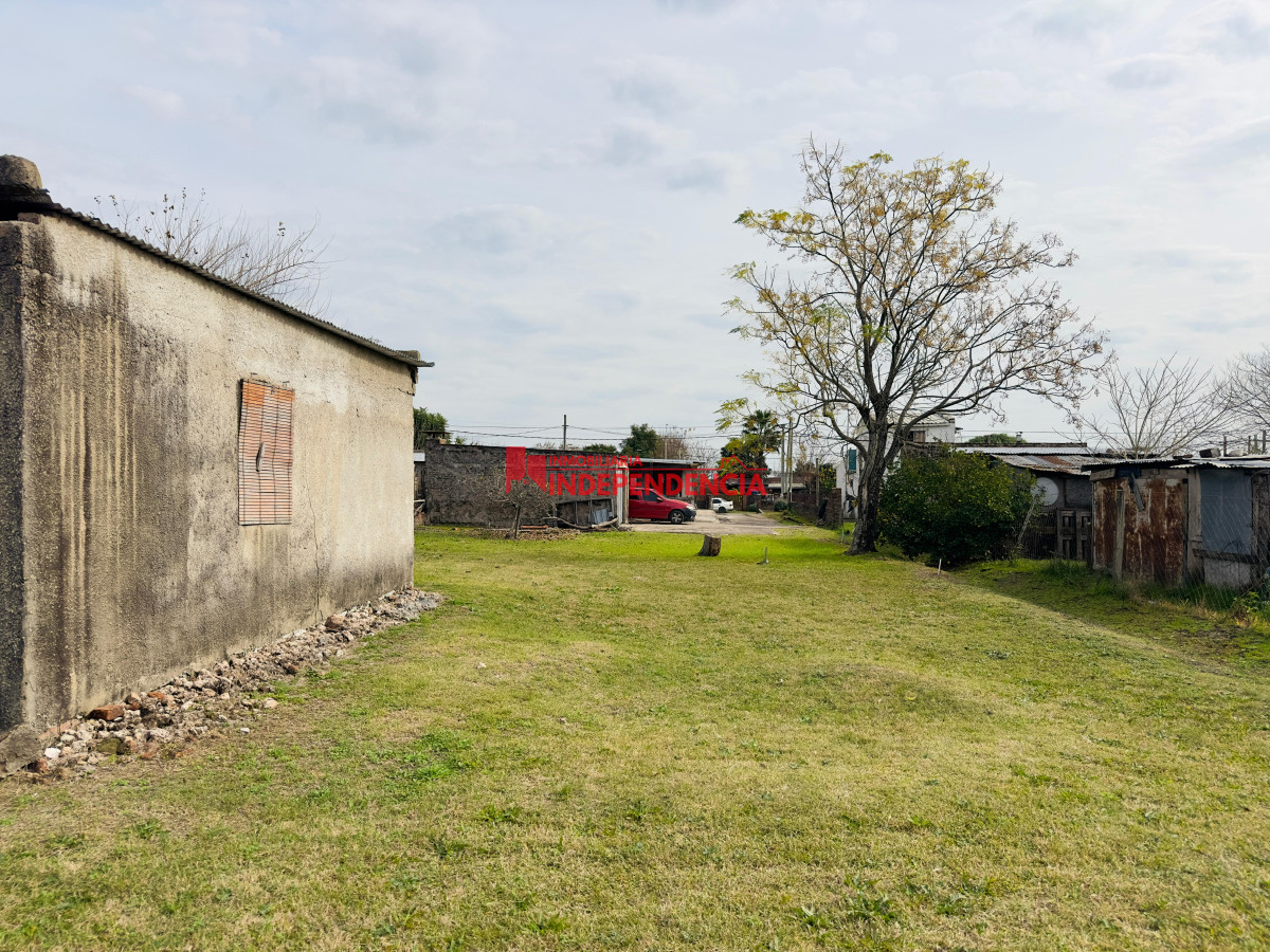 Casa ID.87 - Casa de dos dormitorios con 1000 m2 de terreno 