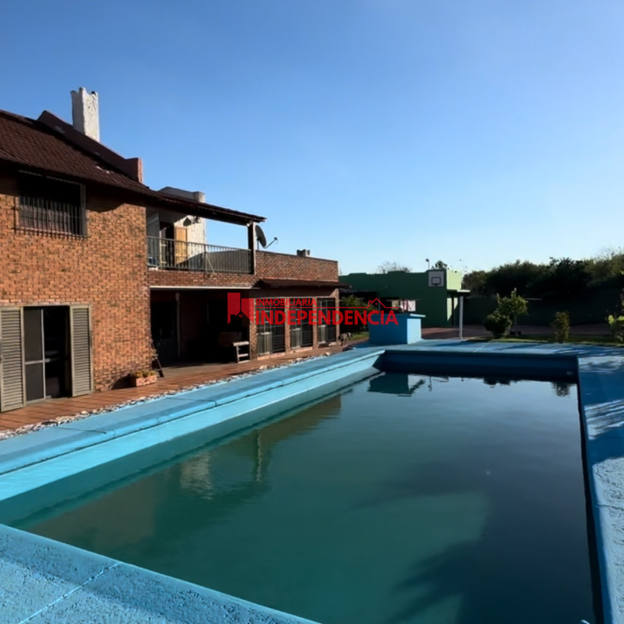 Casa ID.131 - Exclusiva propiedad de 570 m2 en 3.000 m2 cuadrados de terreno