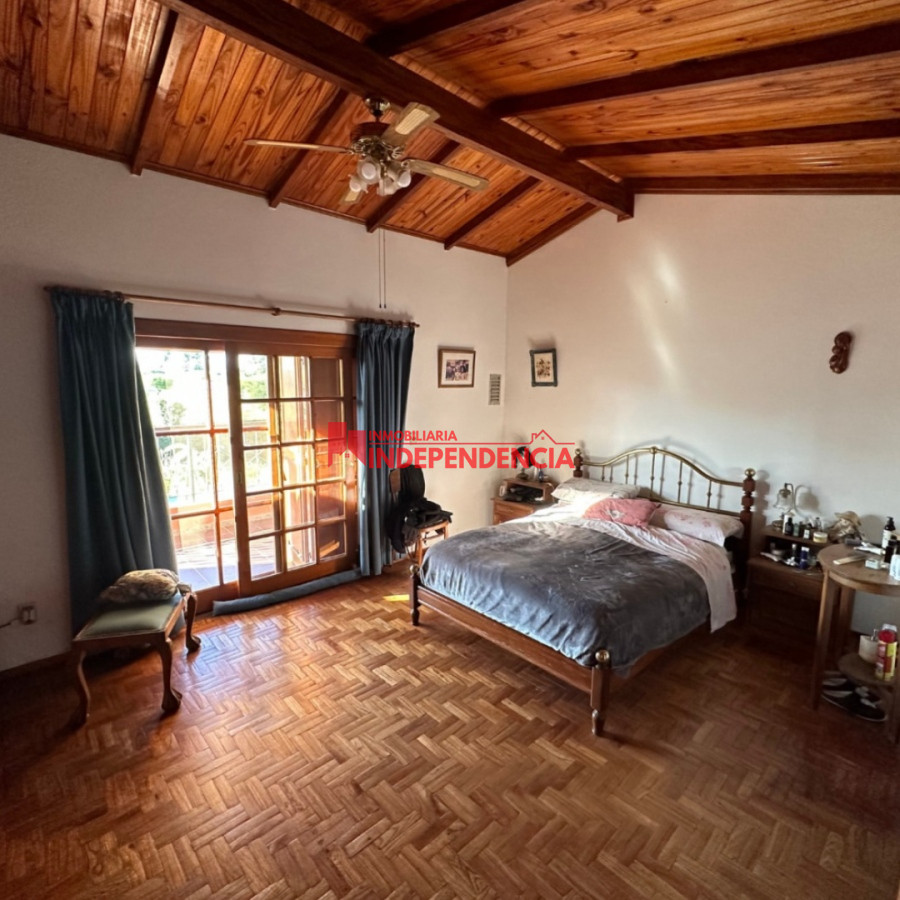Casa ID.131 - Exclusiva propiedad de 570 m2 en 3.000 m2 cuadrados de terreno