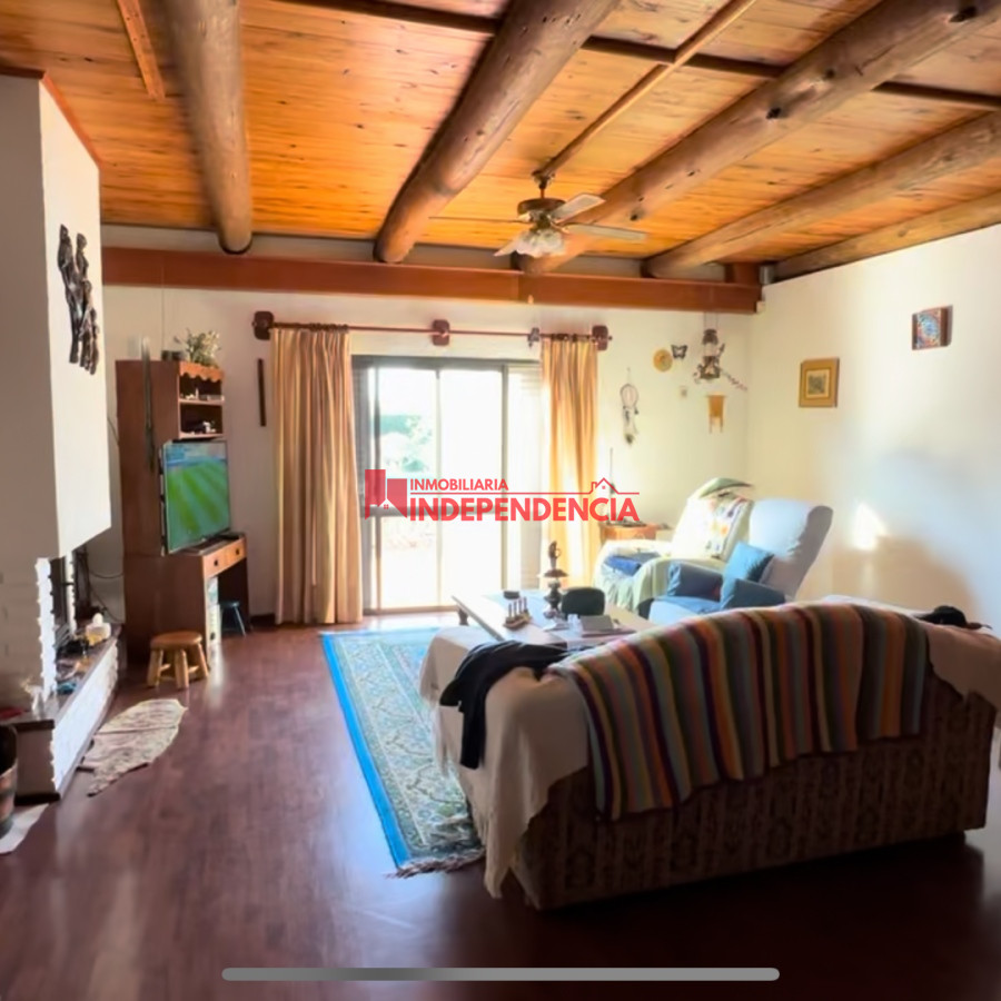 Casa ID.131 - Exclusiva propiedad de 570 m2 en 3.000 m2 cuadrados de terreno