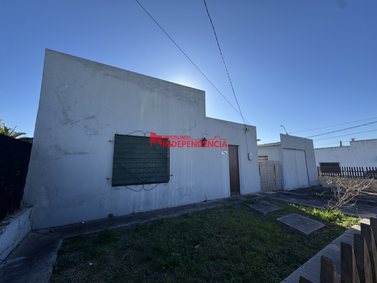Casa ID.335 - Casa en esquina en Venta