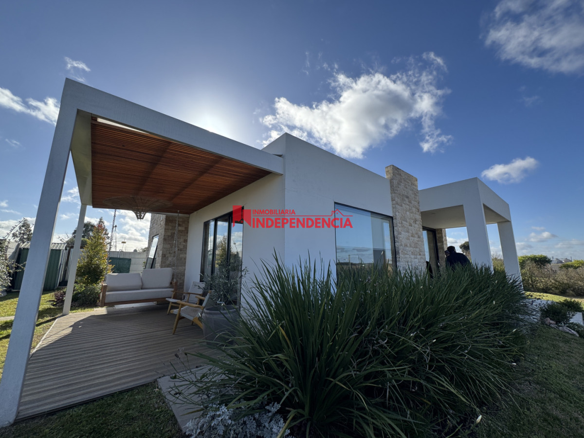 Casa ID.336 - Casa moderna en venta