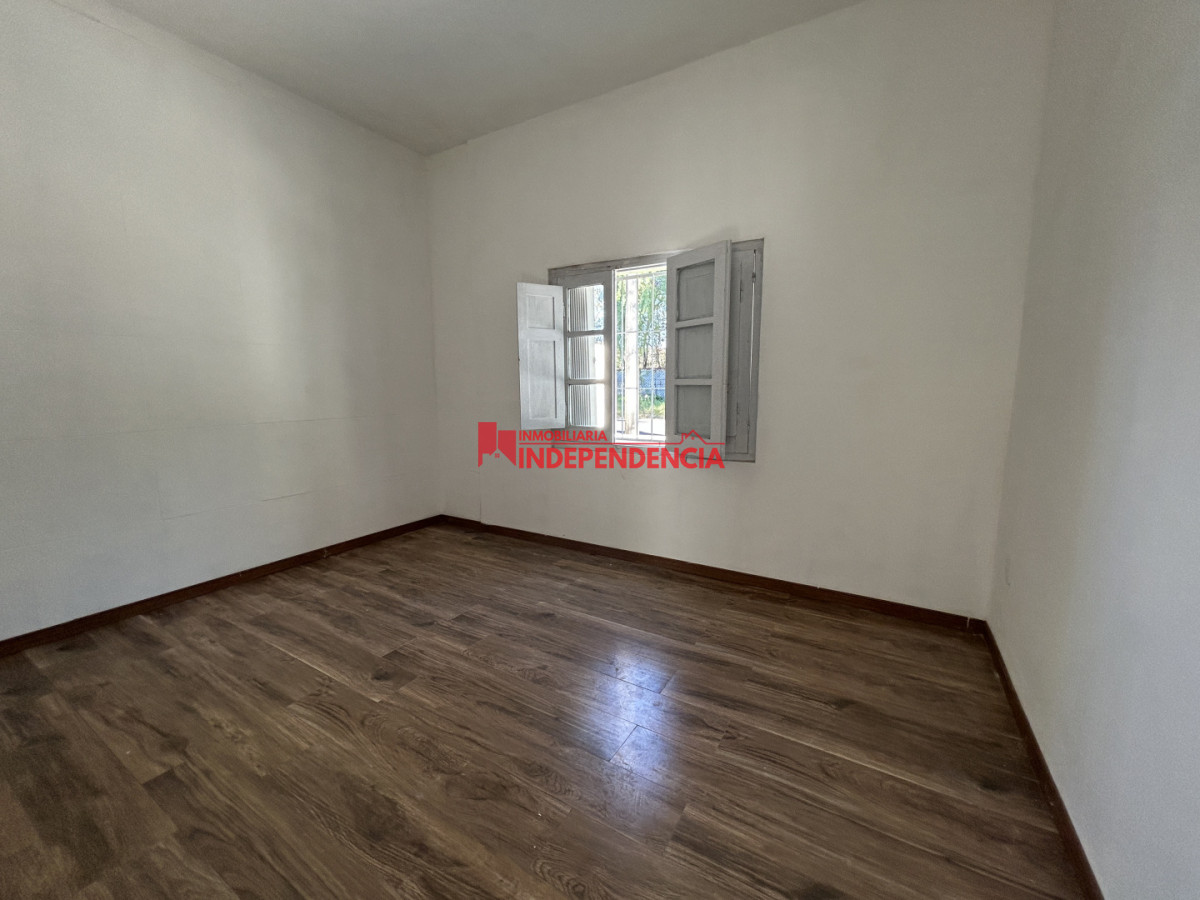 Casa ID.326 - Casa en Venta Lista para Habitar y Galpon con Infinitas Posibilidades 