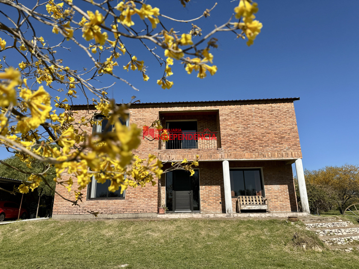 Casa ID.251 - Casa quinta con 8014m2 en venta con piscina, barbacoa y mas 