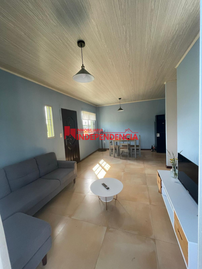 Casa ID.180 - Casa dos dormitorios amoblada zona Oxipal Av. W.F. Aldunate 