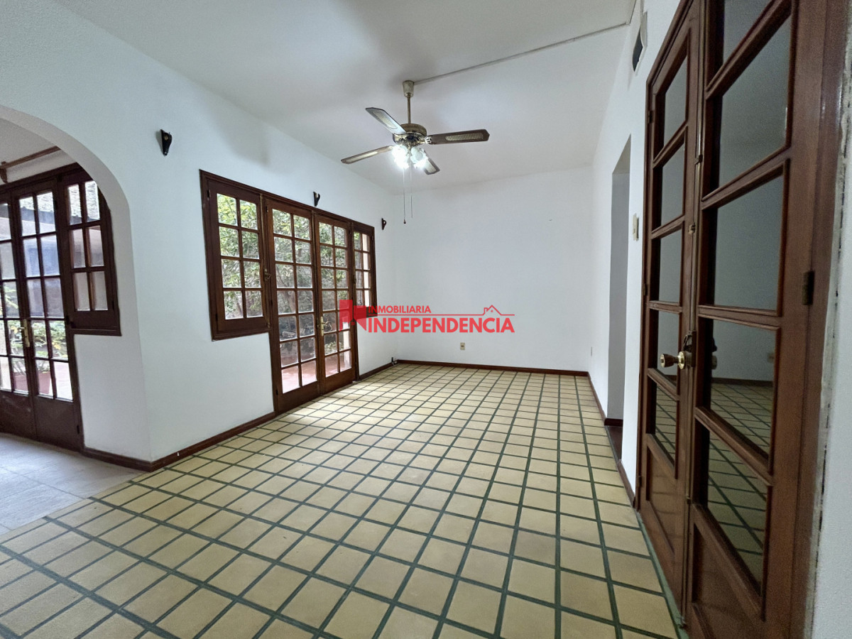 Casa ID.321 - Casa Centrica en Venta