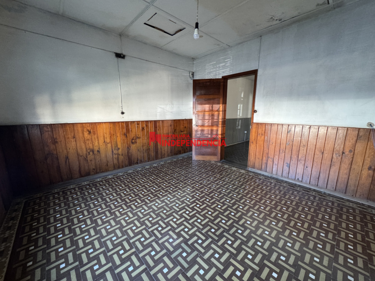 Casa ID.335 - Casa en esquina en Venta