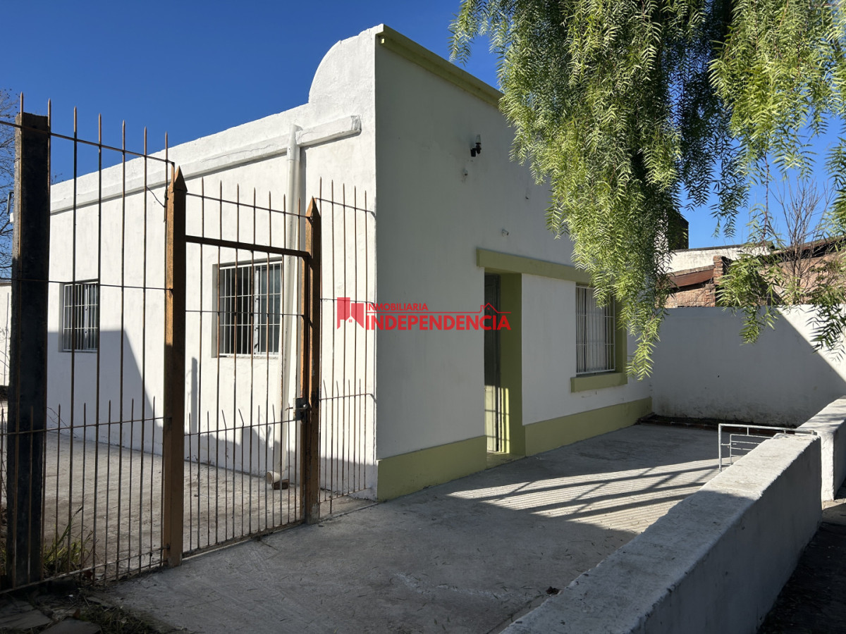 Casa ID.326 - Casa en Venta Lista para Habitar y Galpon con Infinitas Posibilidades 