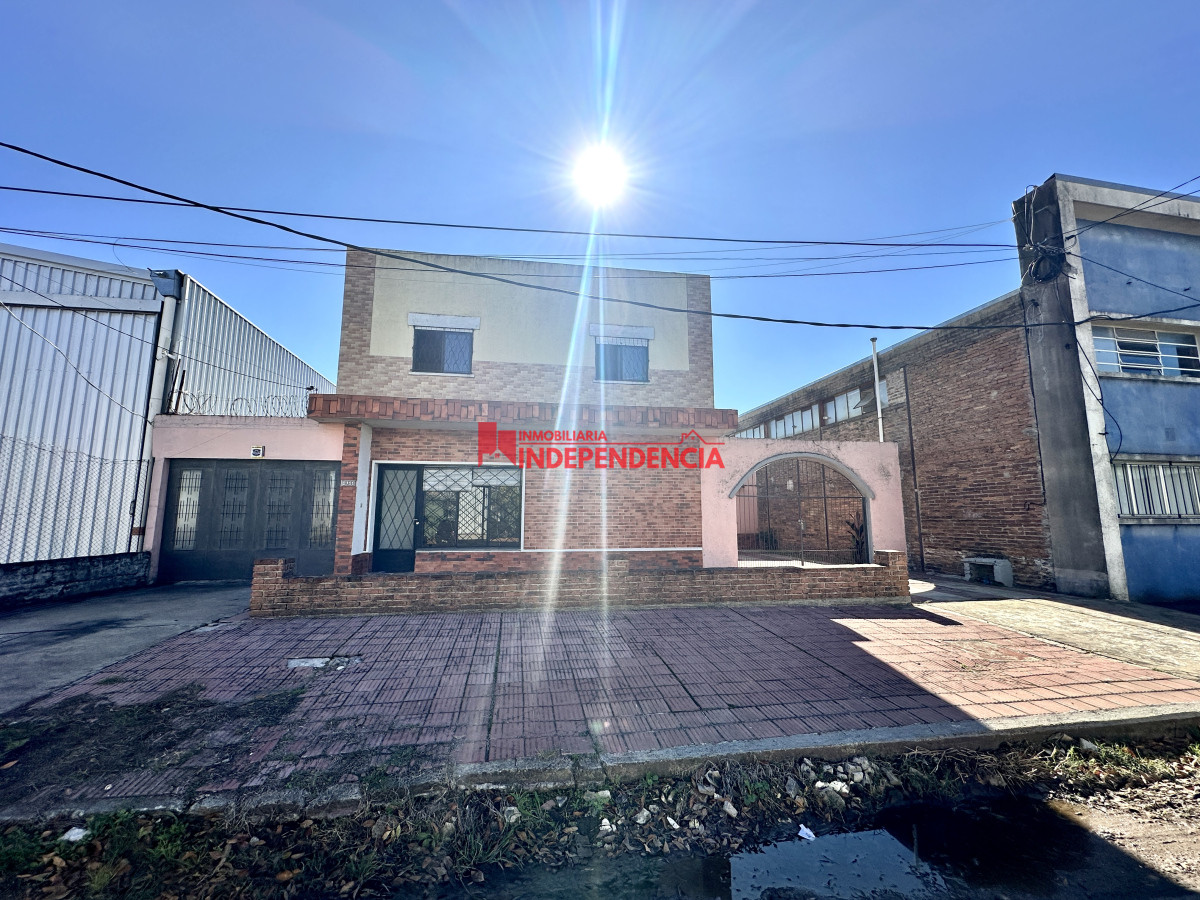 Casa ID.199 - VENTA Casa con gran potencial 