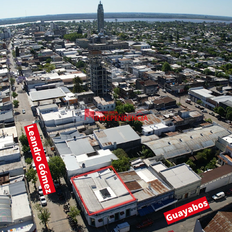 Casa ID.189 - En Venta propiedad con espacio versatil en Esquina Estrategica