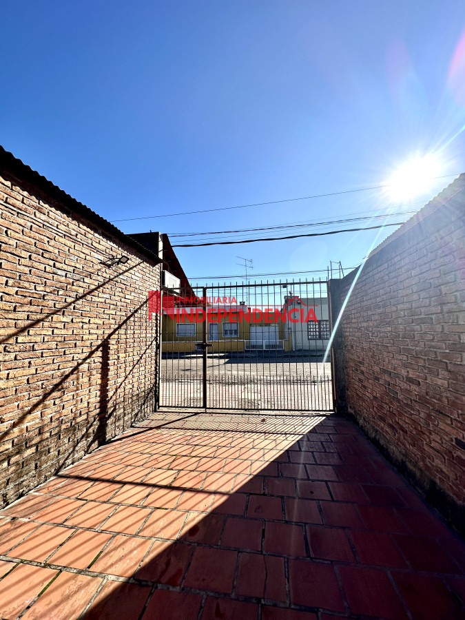 Casa ID.198 - Casa en VENTA con gran potencial