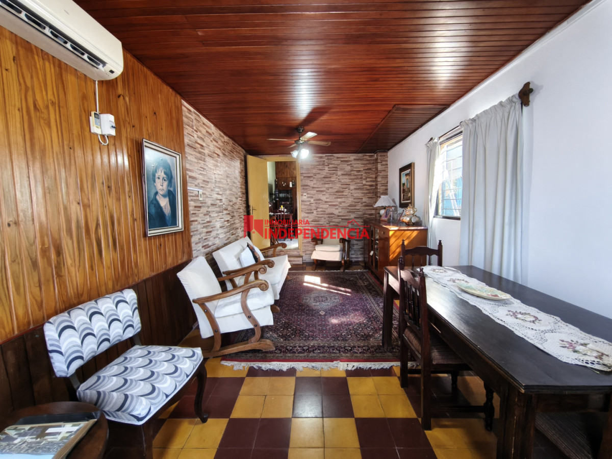 Casa ID.304 - Casa Céntrica en Venta