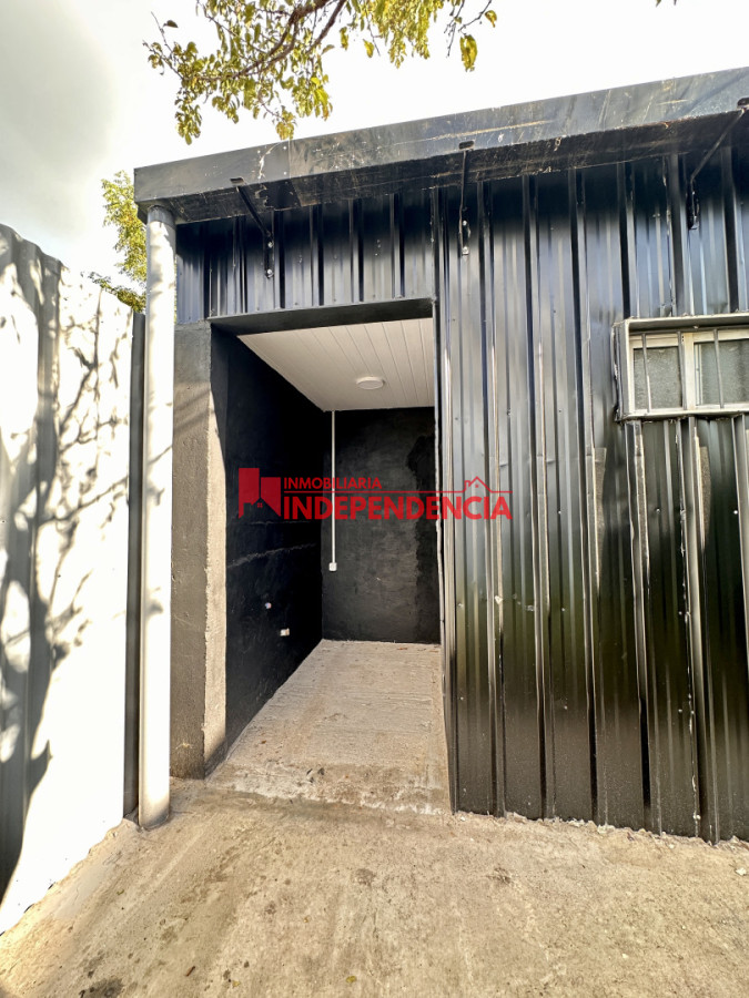 Casa ID.302 - Alquiler de 1 dormitorio con frente y fondo