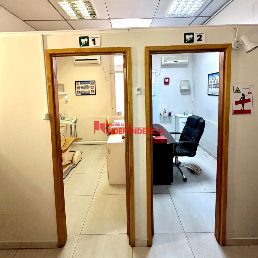 Casa ID.189 - En Venta propiedad con espacio versatil en Esquina Estrategica