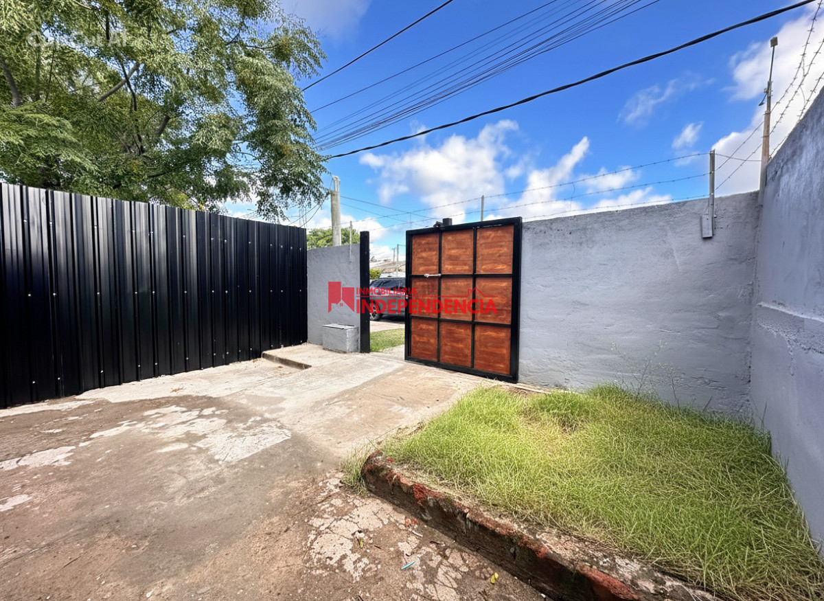 Casa ID.302 - Alquiler de 1 dormitorio con frente y fondo