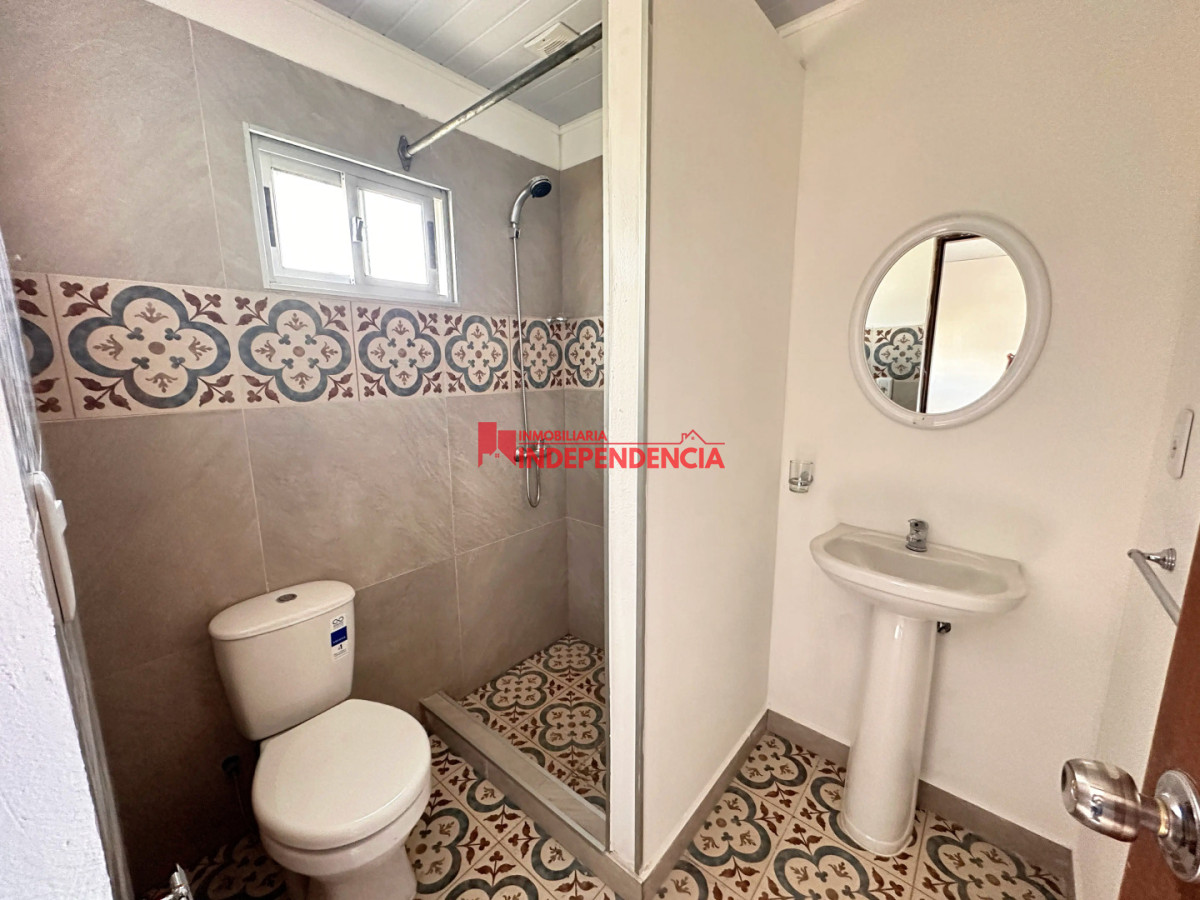 Casa ID.302 - Alquiler de 1 dormitorio con frente y fondo