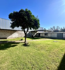En venta posibilidad de dos casas al precio de una!