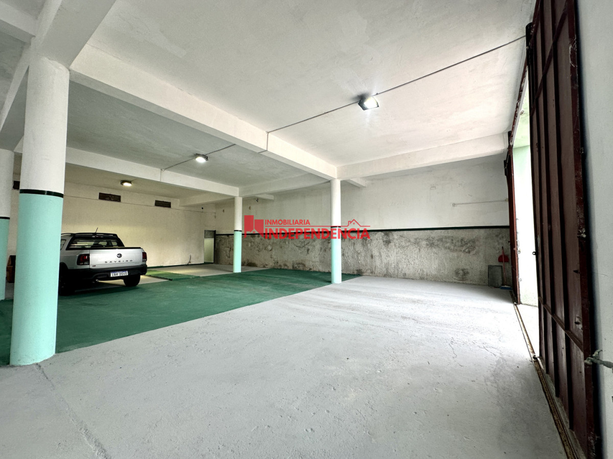 Galpón ID.293 - Alquiler Amplio Galpon de 163 m2 en Zona COMEPA