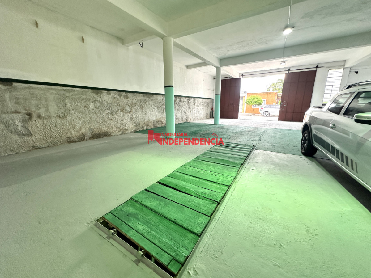 Galpón ID.293 - Alquiler Amplio Galpon de 163 m2 en Zona COMEPA