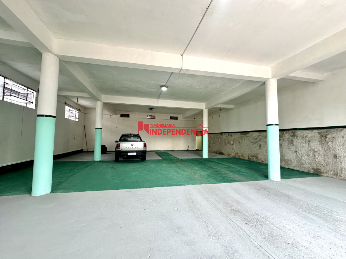 Galpón ID.293 - Alquiler Amplio Galpon de 163 m2 en Zona COMEPA