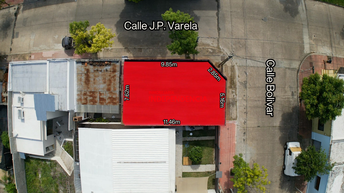 Galpón ID.265 - En alquiler Galpon de 84m2 en Esquina