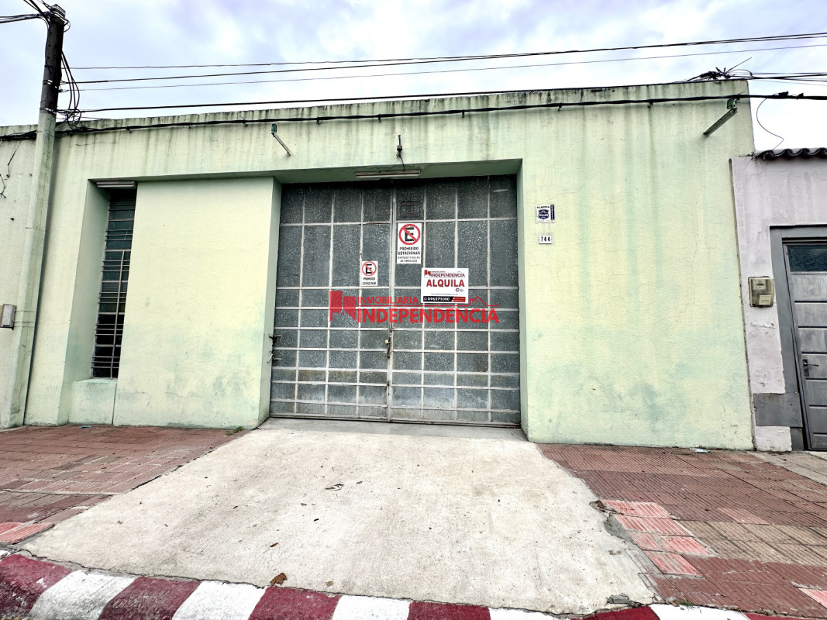 Galpón ID.293 - Alquiler Amplio Galpon de 163 m2 en Zona COMEPA