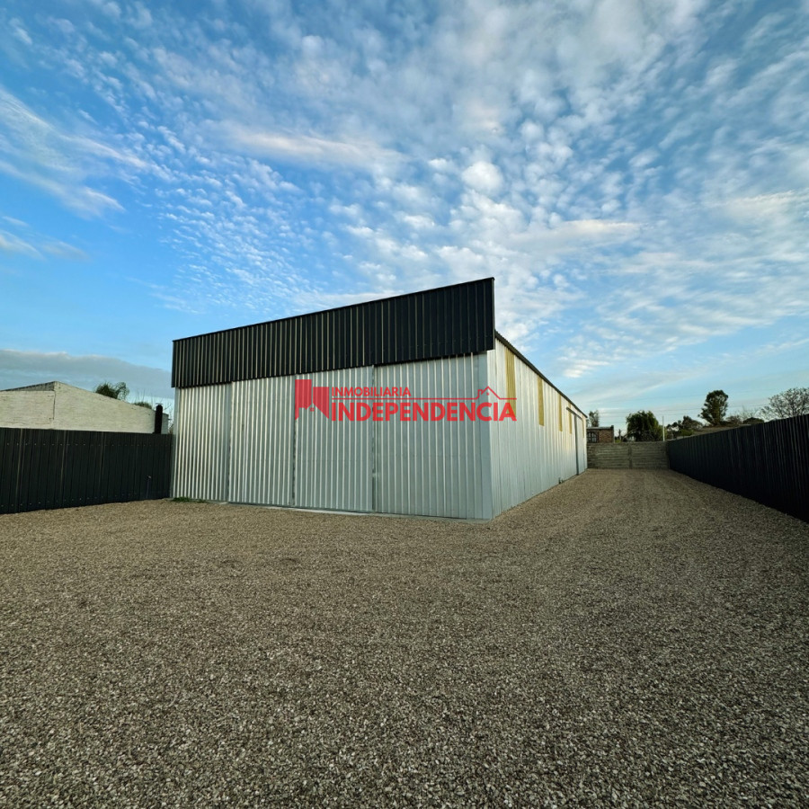 Galpón ID.124 - Galpón en alquiler de 330 m2 y 500 m2 de terreno