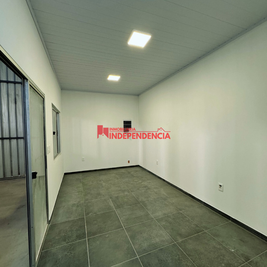 Galpón ID.124 - Galpón en alquiler de 330 m2 y 500 m2 de terreno