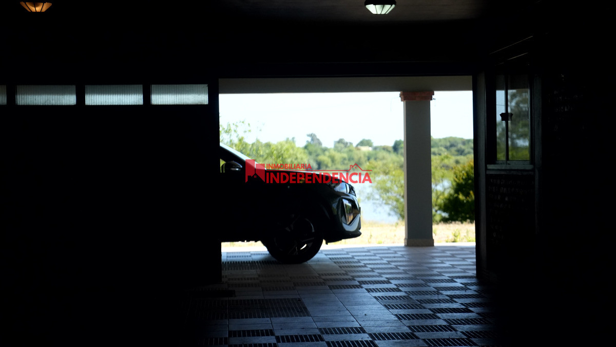 Chacra ID.250 - En alquiler casa quinta en Autobalsa mas de 3HA con muelle nautico