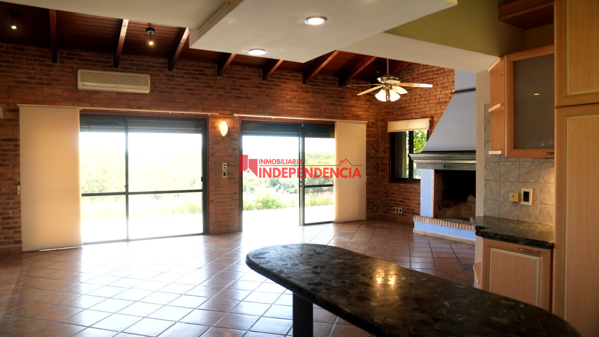 Chacra ID.250 - En alquiler casa quinta en Autobalsa mas de 3HA con muelle nautico