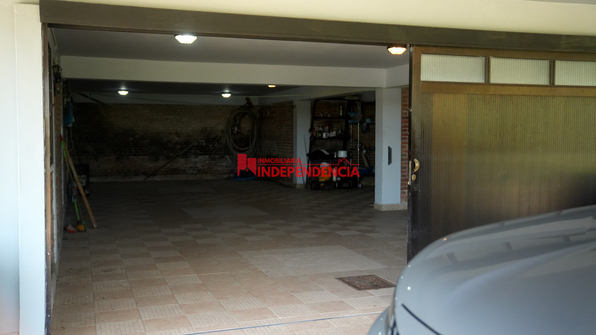 Chacra ID.250 - En alquiler casa quinta en Autobalsa mas de 3HA con muelle nautico