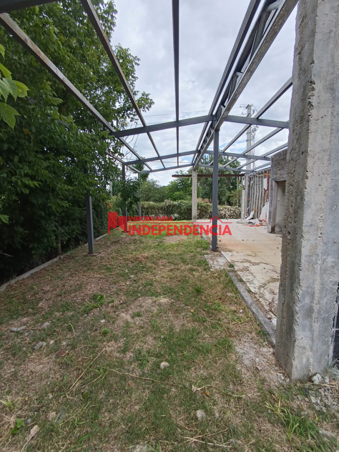 Terreno ID.237 - Terreno con Mejoras!!  625m2 en Esquina 