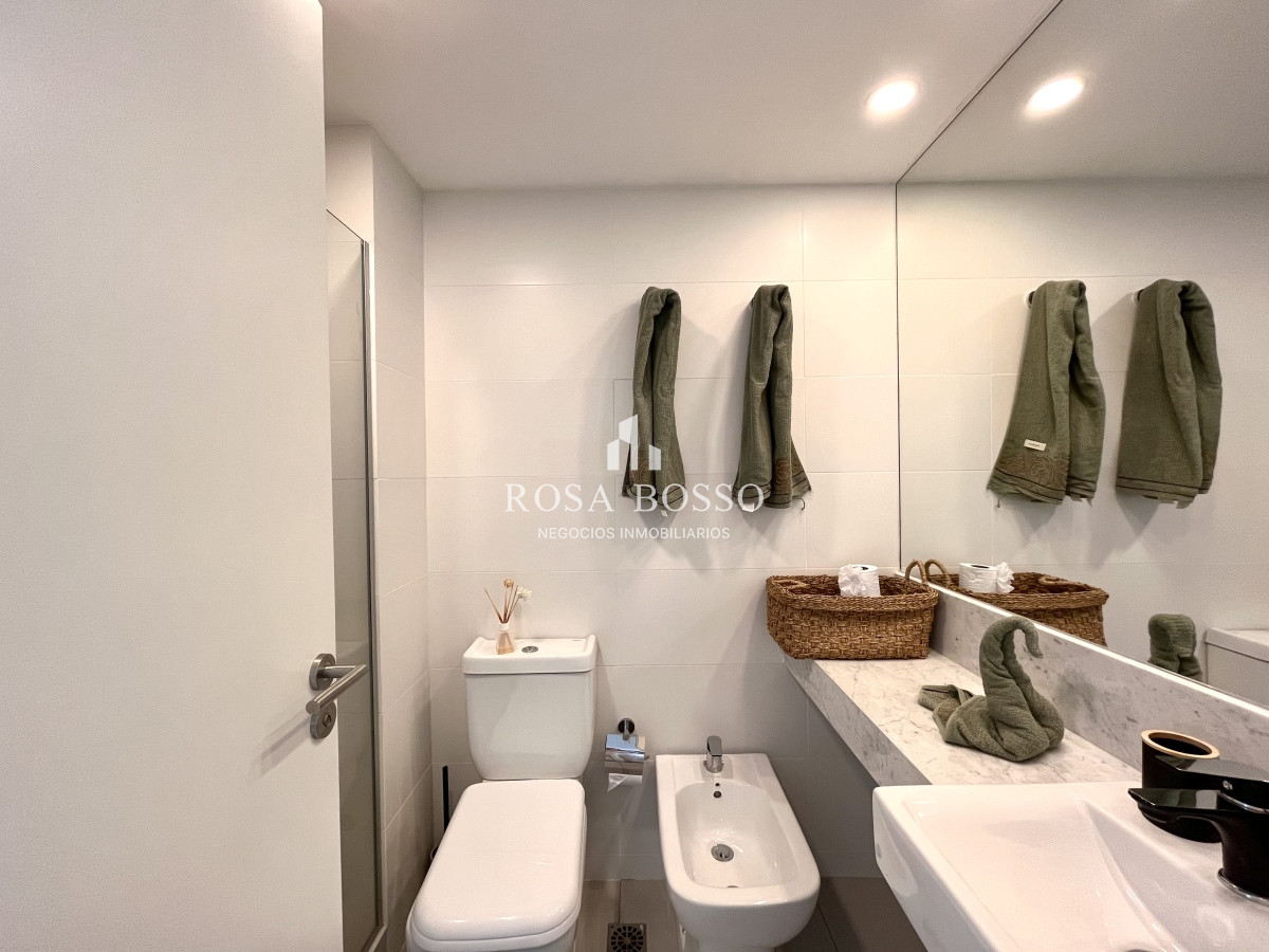 Apartamento ID.9194 - Departamento en venta Playa Mansa Punta del Este