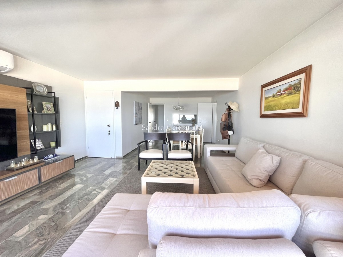 Apartamento ID.2622 - Apartamento en alquiler de temporada verano Playa Brava Punta del Este