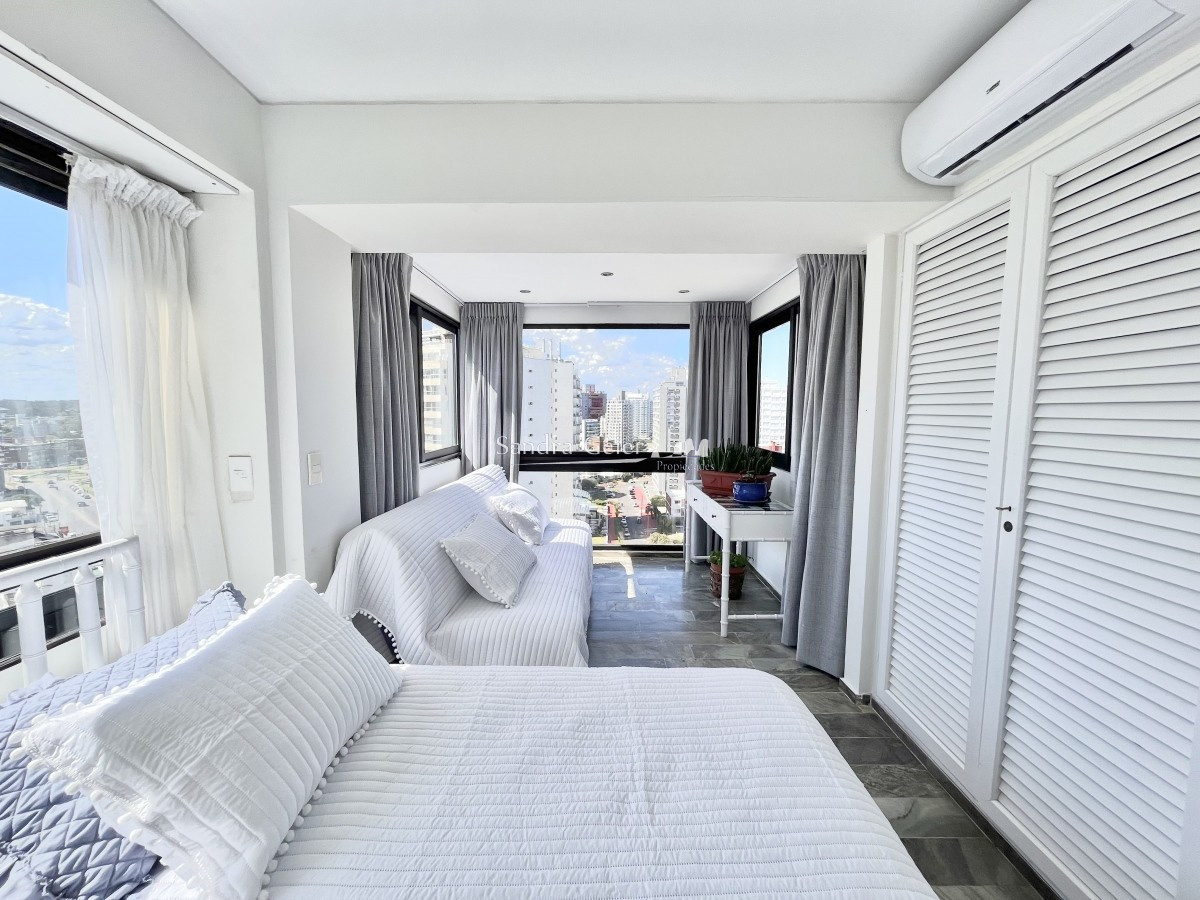 Apartamento ID.2622 - Apartamento en alquiler de temporada verano Playa Brava Punta del Este