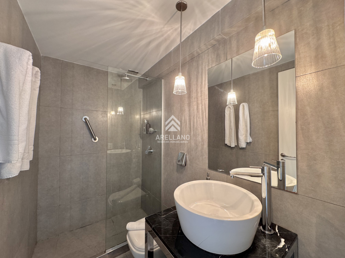 Apartamento ID.4735 - Apartamento en venta en Roosevelt Punta del Este Yoo Tower