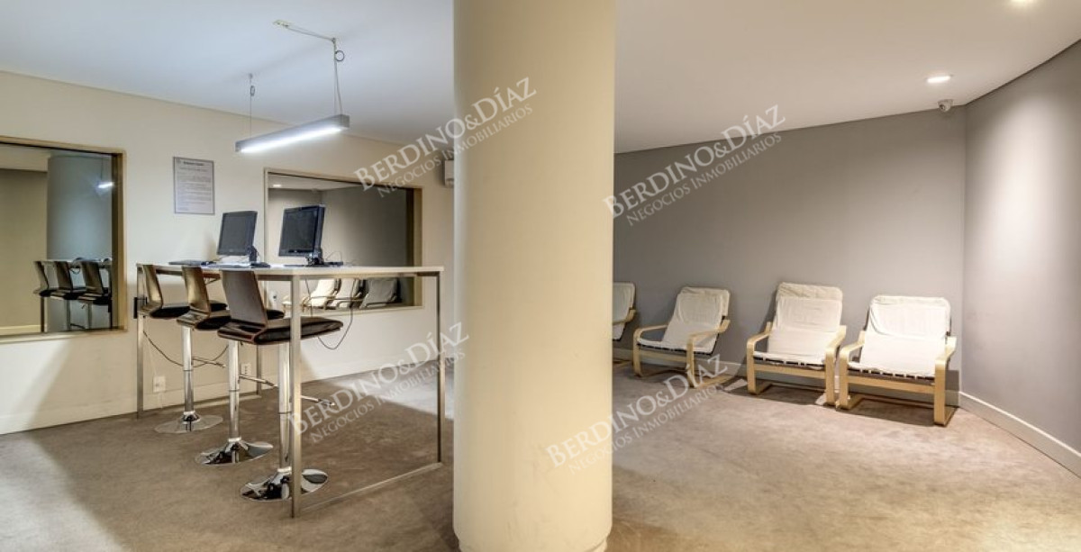 Apartamento ID.3026 - Apartamento en venta 2 dormitorios Aidy Grill Punta del Este Ocean Drive piso alto vista al mar