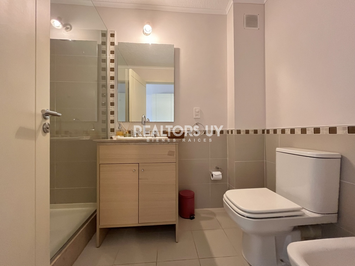 Apartamento ID.19 - Departamento en alquiler anual en Aidy grill Ocean Drive Punta del Este