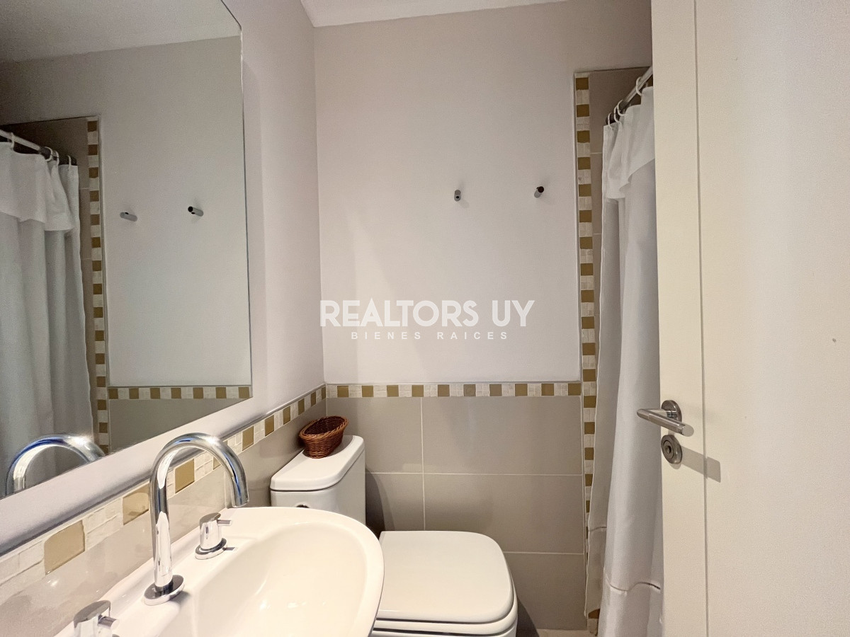 Apartamento ID.19 - Departamento en alquiler anual en Aidy grill Ocean Drive Punta del Este