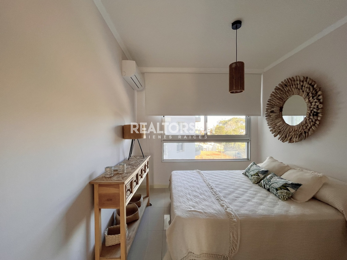 Apartamento ID.19 - Departamento en alquiler anual en Aidy grill Ocean Drive Punta del Este