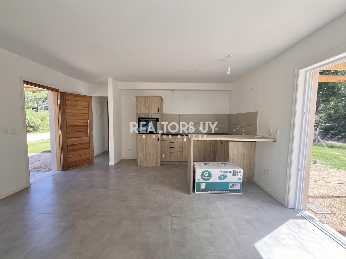 Casa ID.18 - Casas en venta en Chihuahua, Punta Ballena, a pasos del mar.
